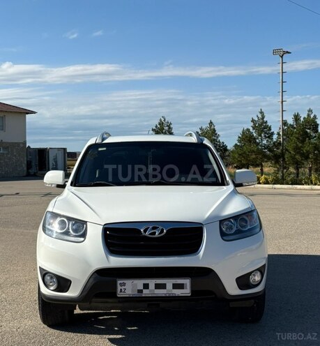 Hyundai Santa Fe-1