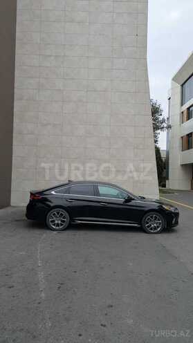 Hyundai Sonata-10