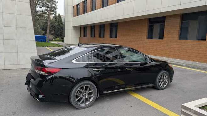 Hyundai Sonata-3