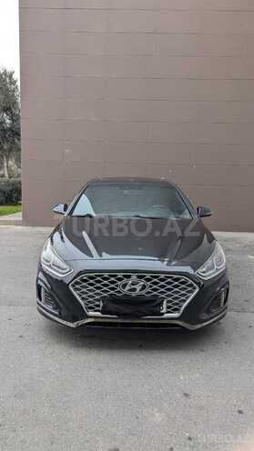 Hyundai Sonata-1