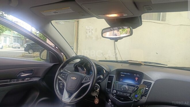 Chevrolet Cruze-4
