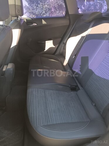 Opel Astra-4
