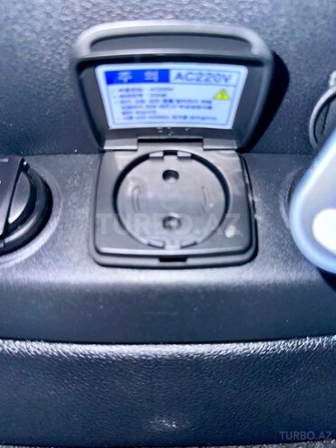 Kia Sorento-12