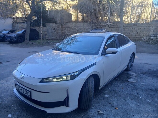 Changan Qiyuan A05-3