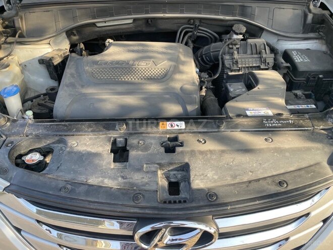 Hyundai Santa Fe-11