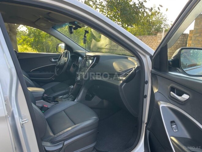 Hyundai Santa Fe-9