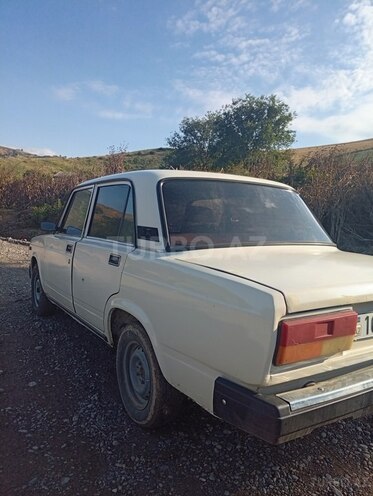 LADA (VAZ) 2107-4