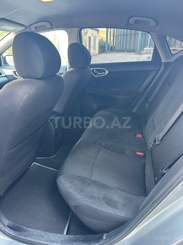 Nissan Sentra-7