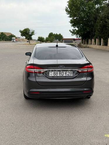 Ford Fusion (North America)-2