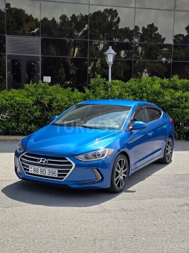 Hyundai Elantra-5