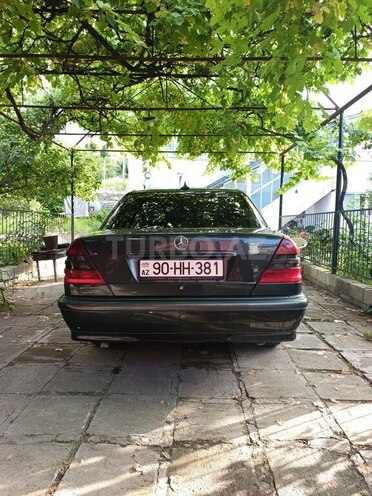 Mercedes C 180-4