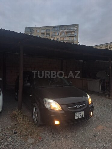 Kia Rio-2