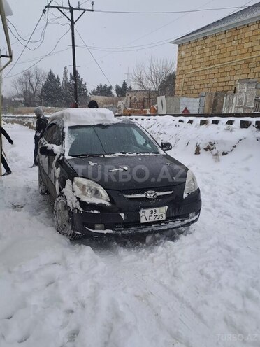 Kia Rio-8