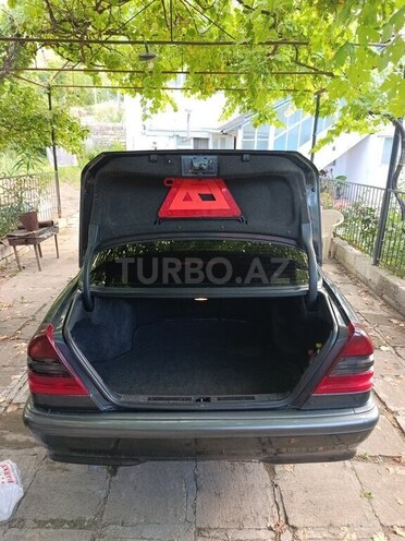 Mercedes C 180-5