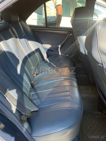 Mercedes C 200-6