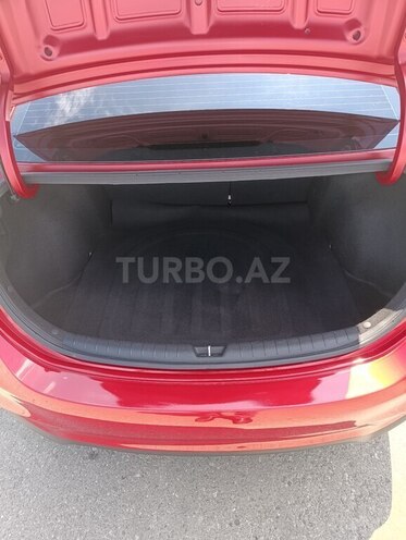 Hyundai Accent-20
