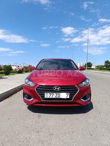 Hyundai Accent-9
