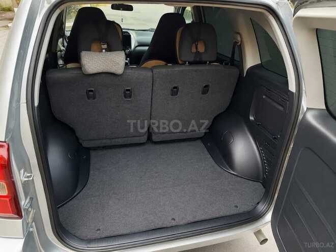 Toyota RAV4-13
