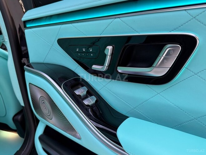 Mercedes S 500 4MATIC-21