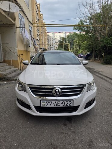 Volkswagen Passat CC-1