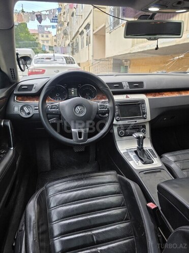 Volkswagen Passat CC-5