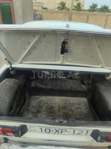 LADA (VAZ) 2106-5