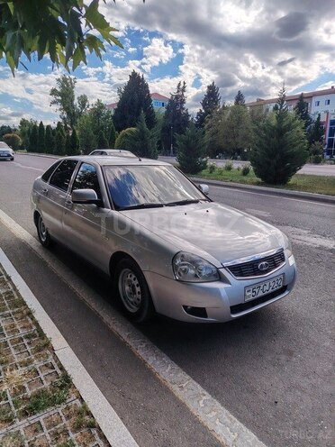 LADA (VAZ) Priora-8