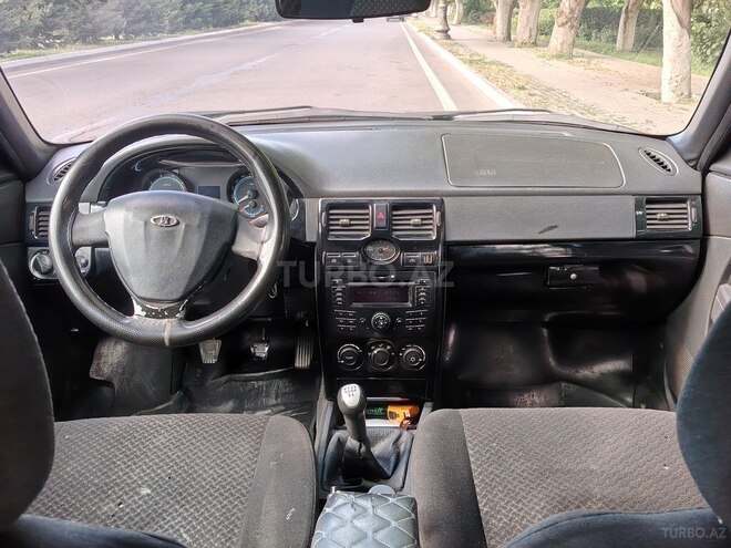 LADA (VAZ) Priora-9