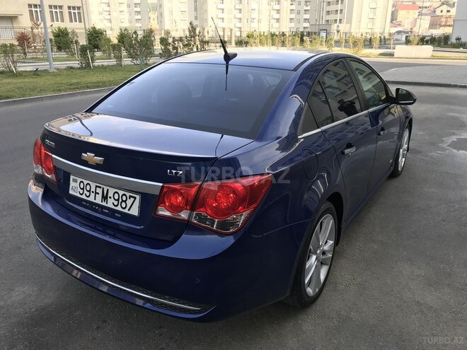 Chevrolet Cruze-4