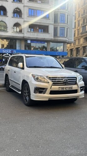 Lexus LX 570-1