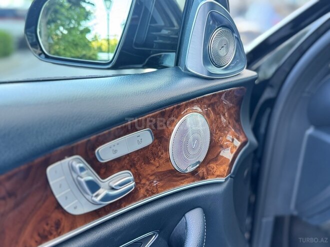 Mercedes E 350-12