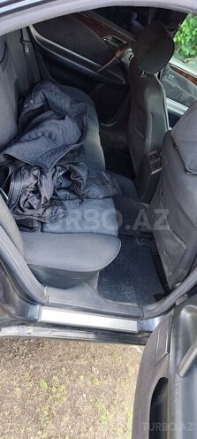 Mercedes E 240-4