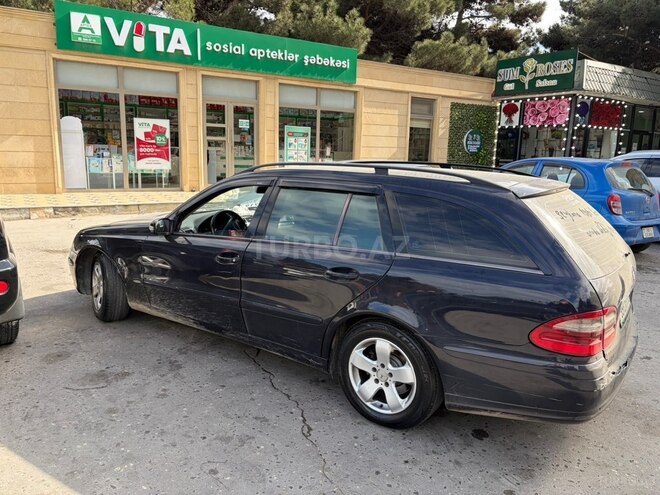 Mercedes E 220-6