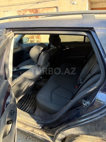 Mercedes E 220-9