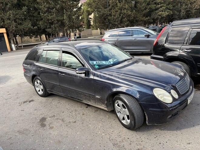 Mercedes E 220-5
