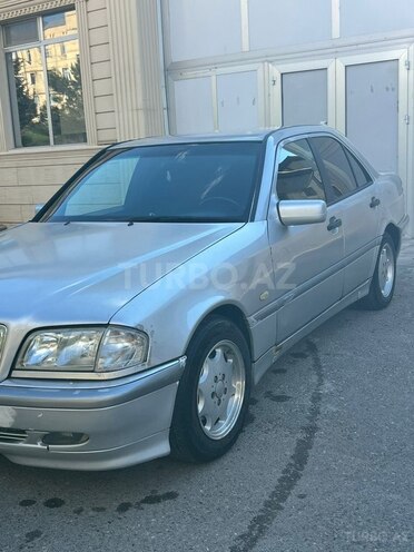 Mercedes C 200-5