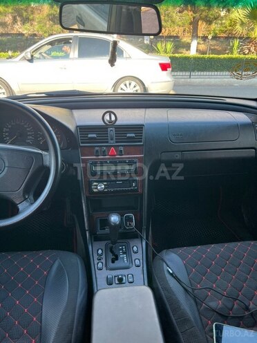 Mercedes C 200-12