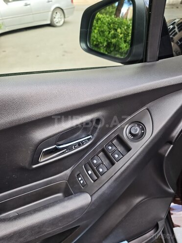 Chevrolet Trax-11