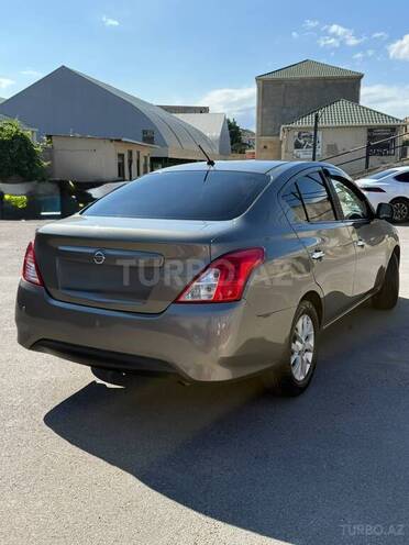 Nissan Sunny-2