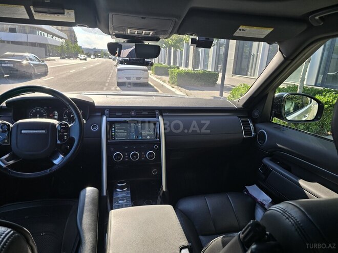Land Rover Discovery-11