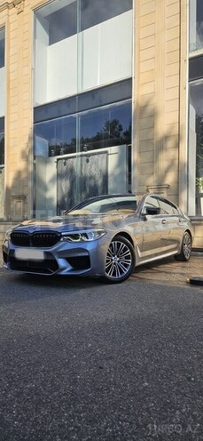 BMW 530e-5