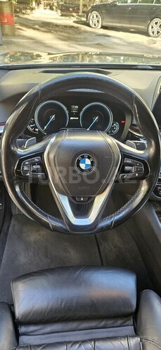 BMW 530e-9