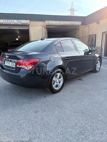 Chevrolet Cruze-8