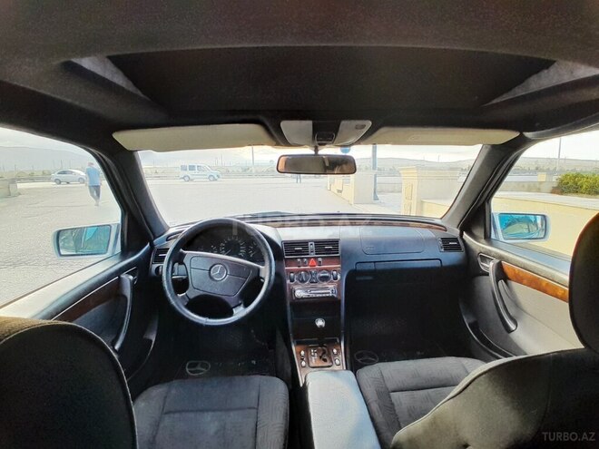 Mercedes C 180-7