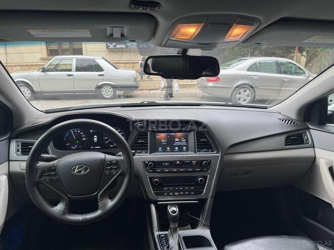 Hyundai Sonata-7