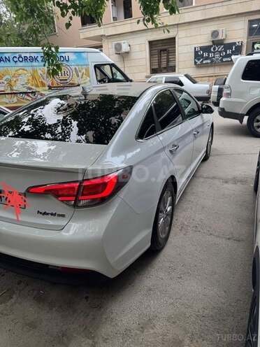Hyundai Sonata-3