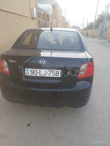 Kia Rio-12