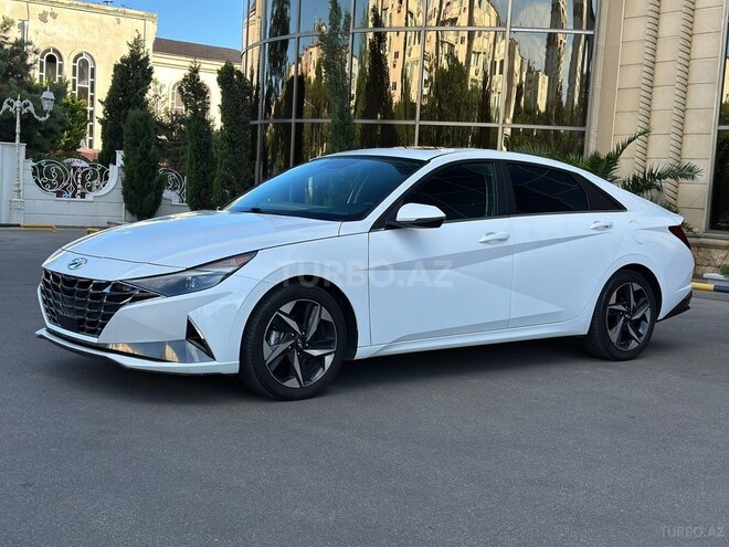 Hyundai Elantra-5