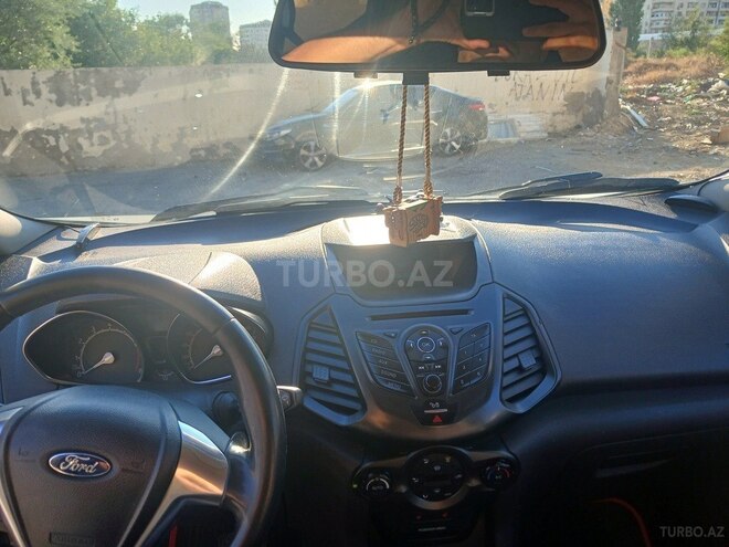 Ford Ecosport-3
