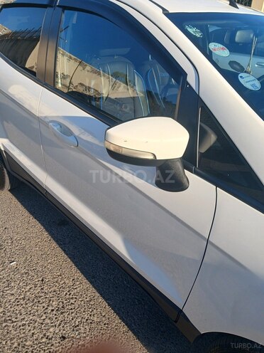 Ford Ecosport-8